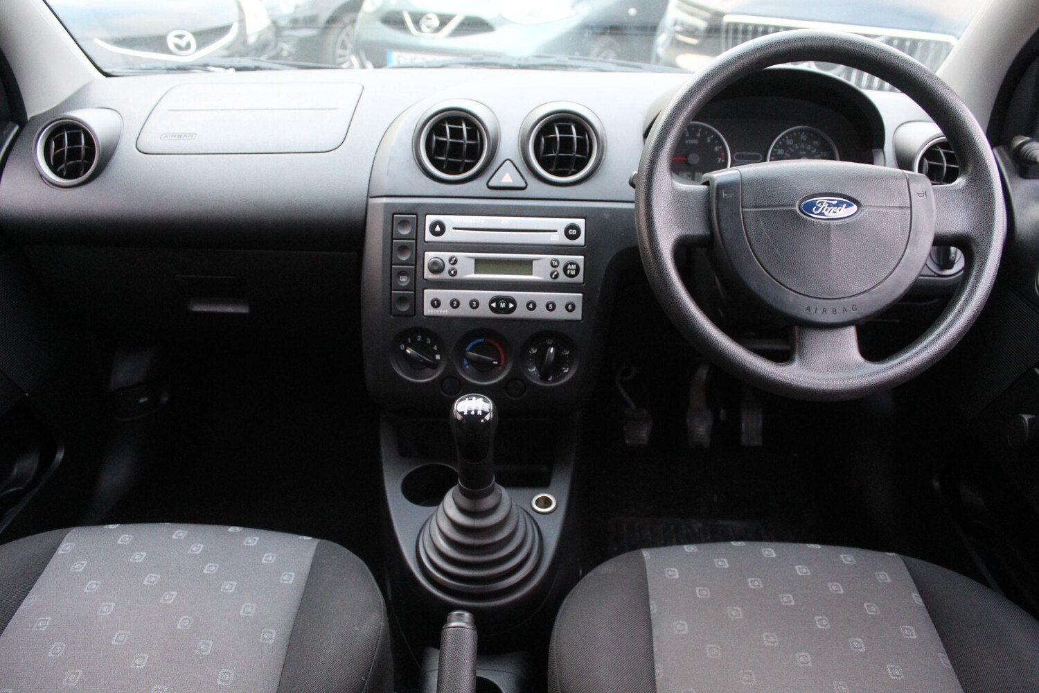 Used Ford Fiesta 2004 for sale - 76389151: Photo 24