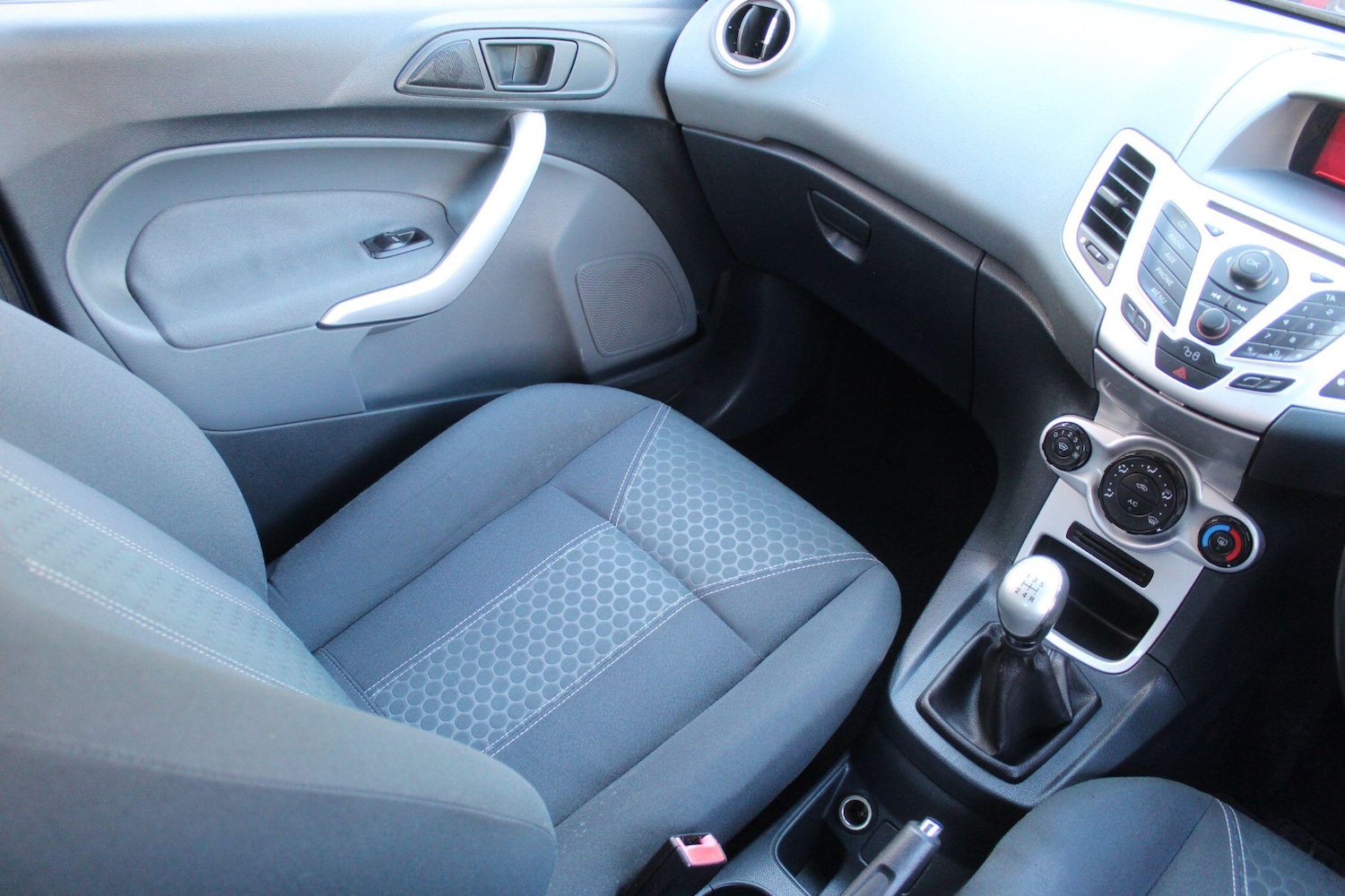 Used Ford Fiesta 2008 for sale - 76752856: Photo 17