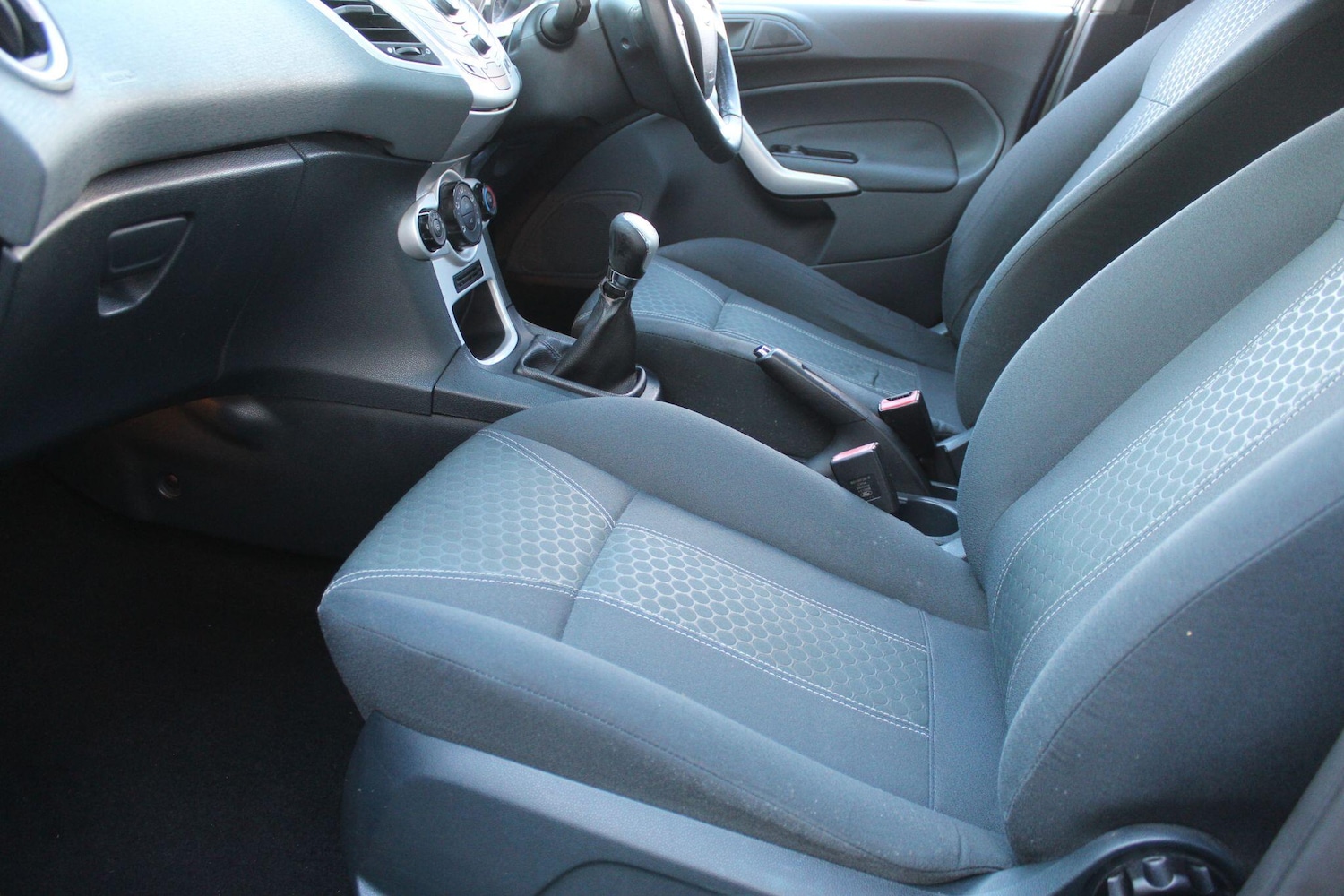 Used Ford Fiesta 2008 for sale - 76752856: Photo 22