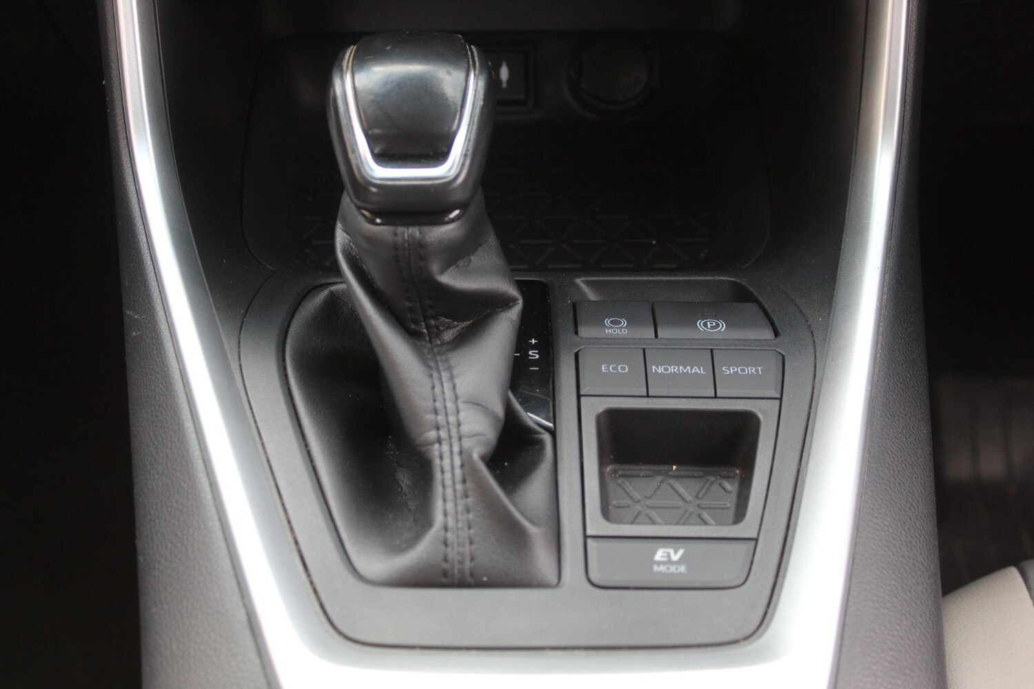 Used Toyota RAV4 for sale - 78214522: Photo 14