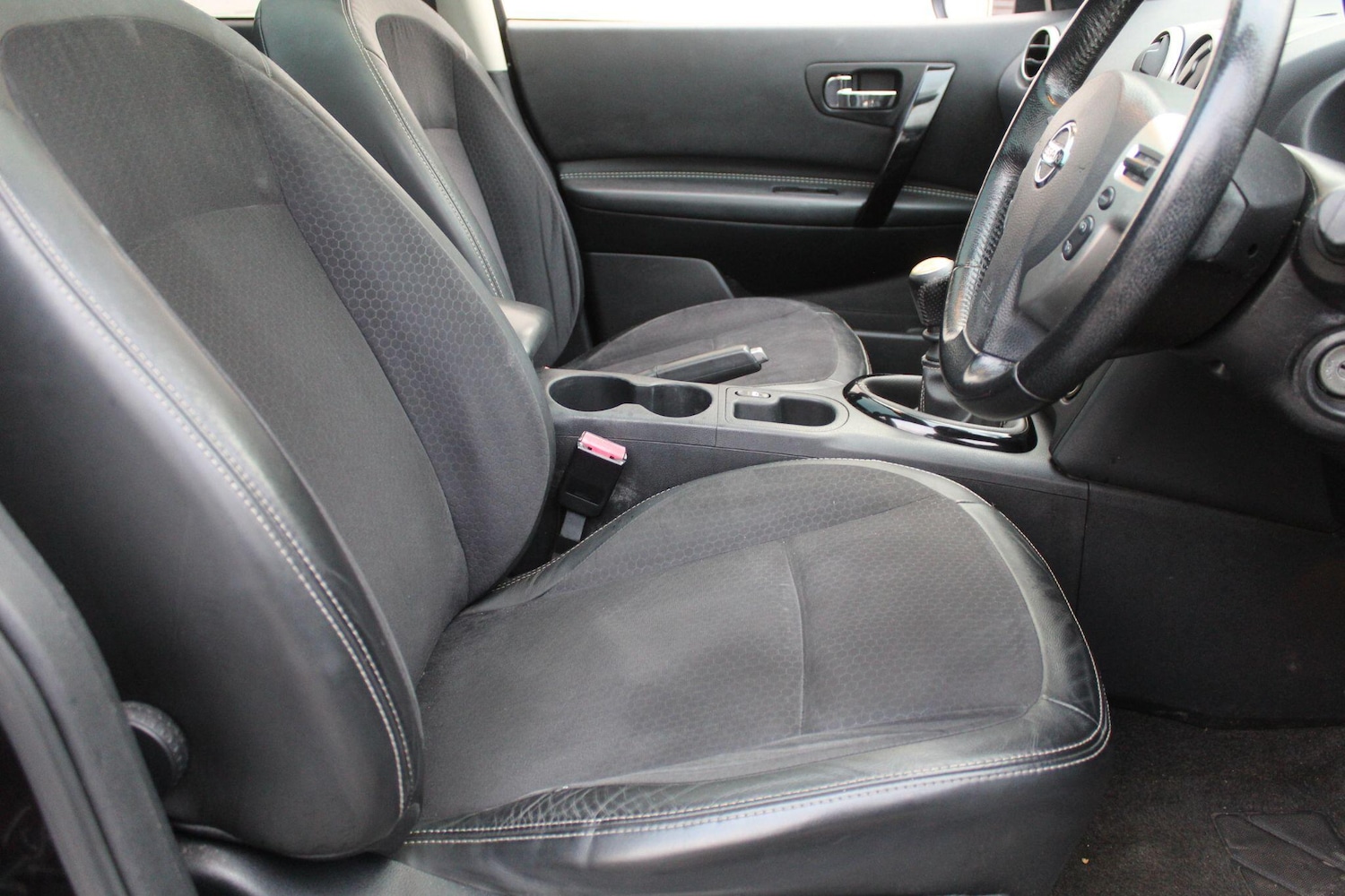 Used Nissan Qashqai 2014 for sale - 76538053: Photo 15