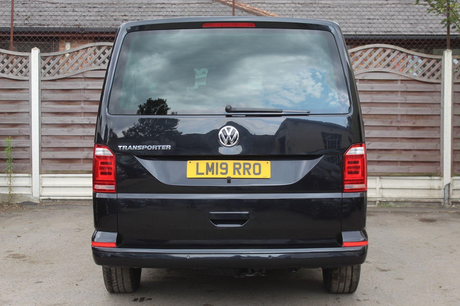 Used Volkswagen Transporter Shuttle 2019 for sale - 77097995: Photo 8