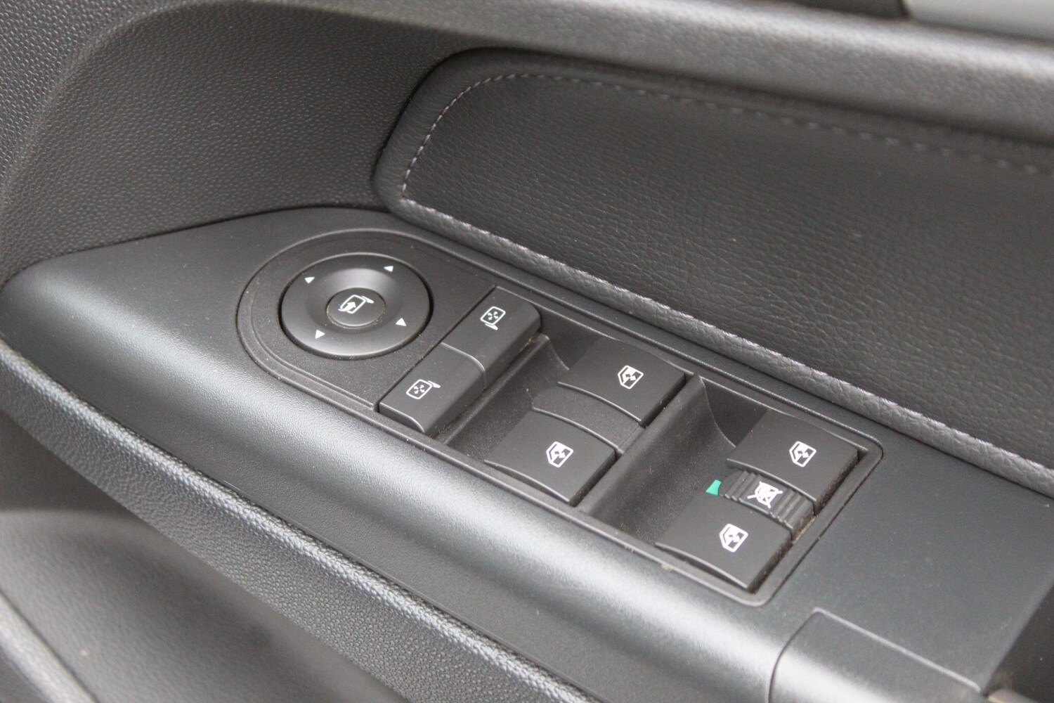 Used Vauxhall Astra 2008 for sale - 76228024: Photo 17