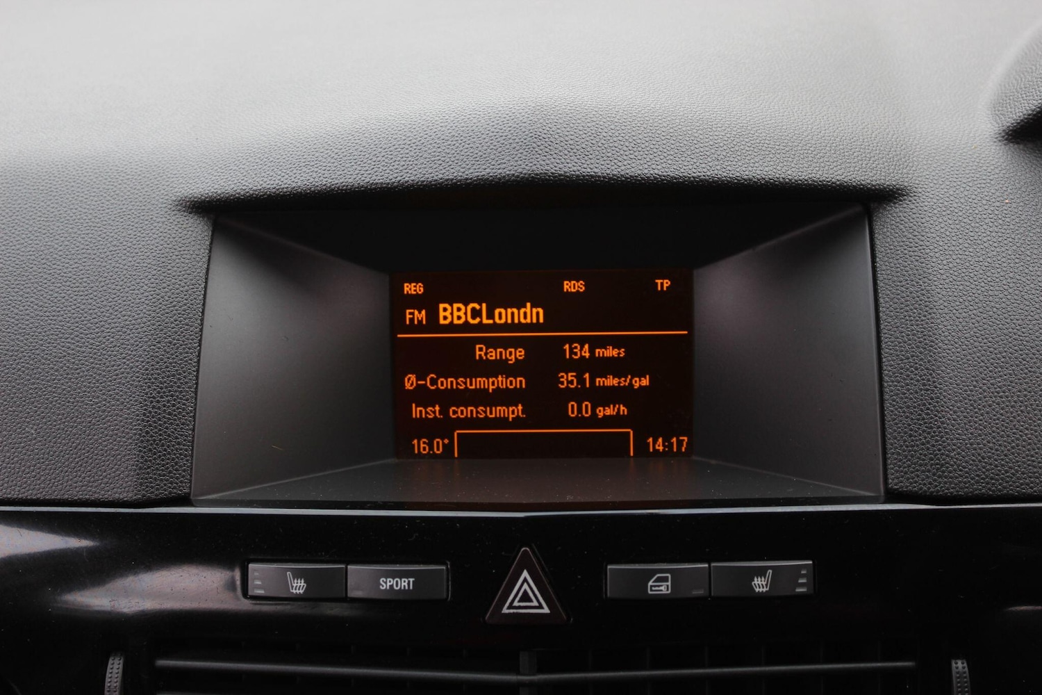 Used Vauxhall Astra 2008 for sale - 76228024: Photo 22