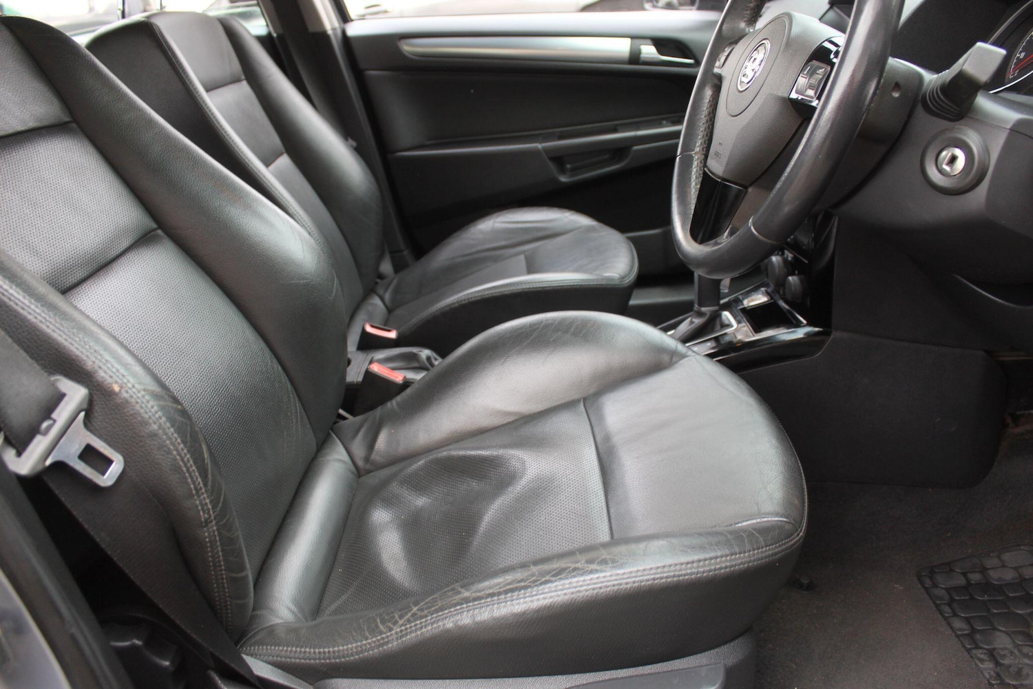 Used Vauxhall Astra 2008 for sale - 76228024: Photo 29