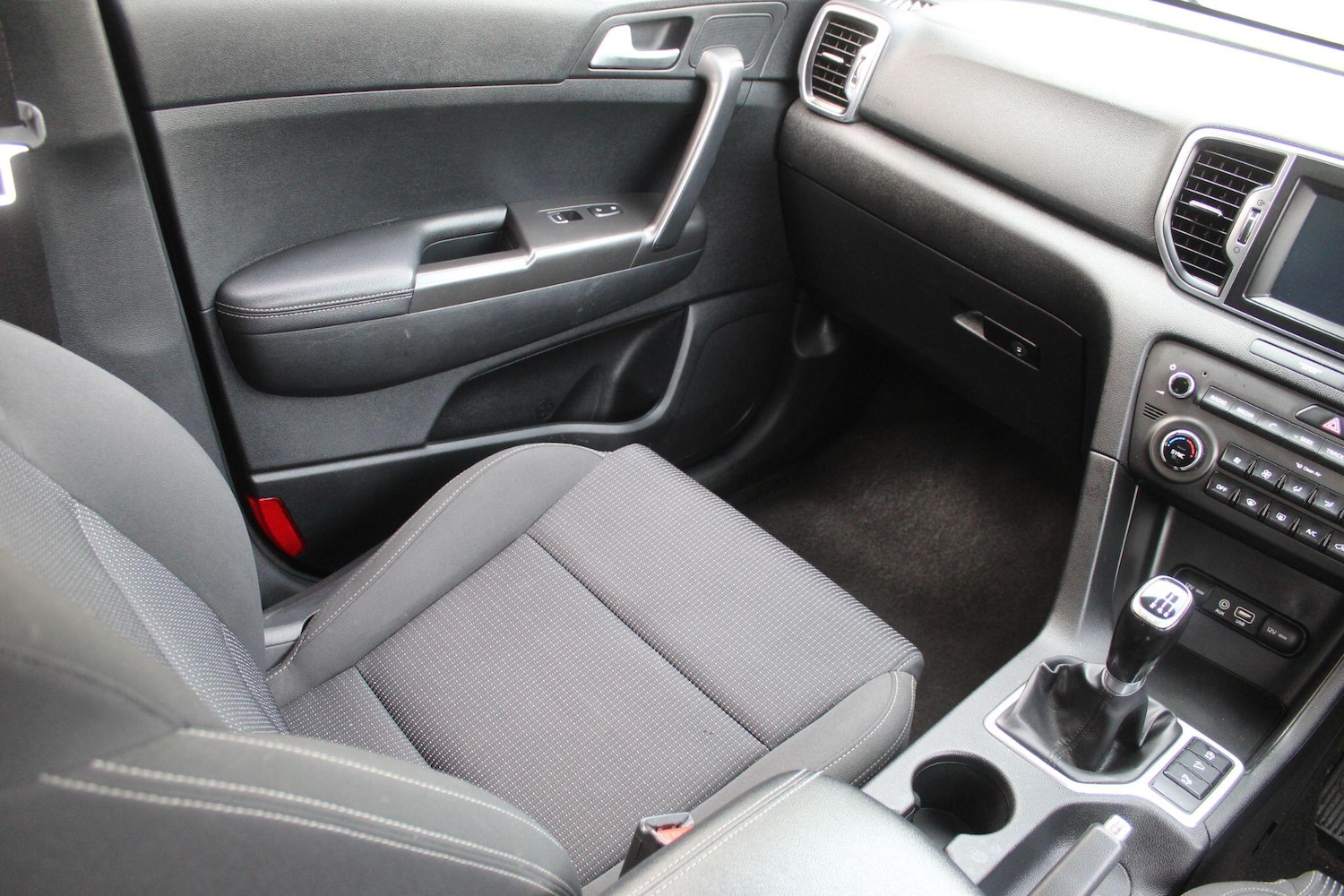 Used Kia Sportage 2016 for sale - 77510526: Photo 27