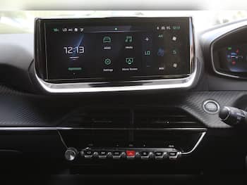 Used Peugeot 2008 2024 for sale - 79750914: Photo