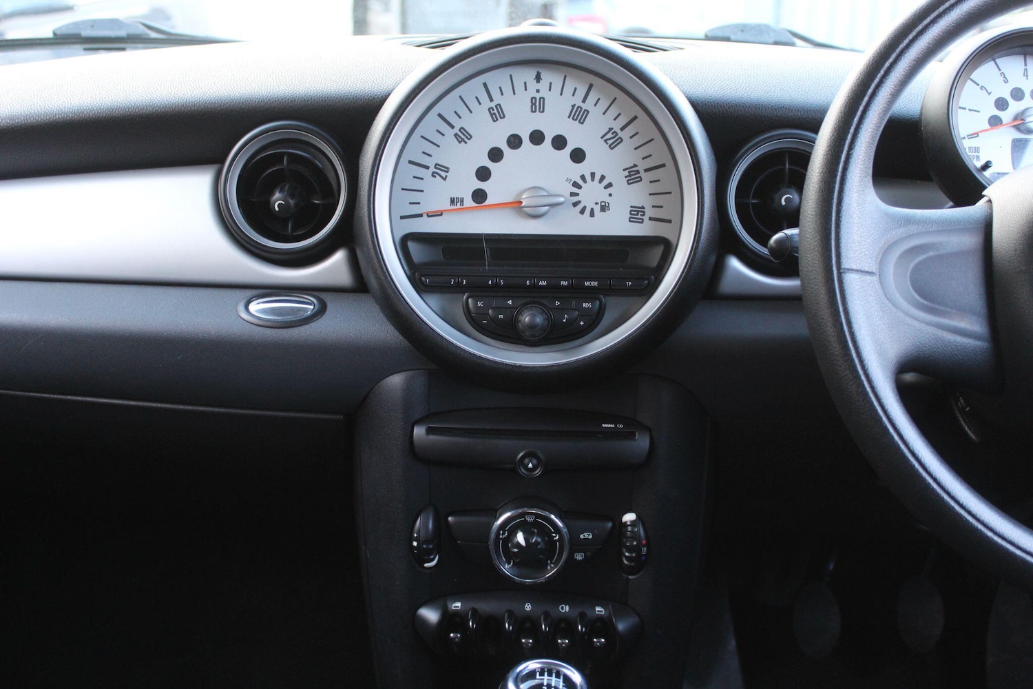 Used MINI Hatch 2010 for sale - 77015342: Photo 27