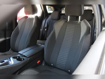 Used Peugeot 3008 2023 for sale - 78292108: Photo