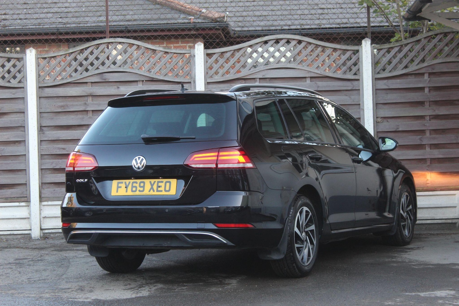 Used Volkswagen Golf 2019 for sale - 76380642: Photo 13