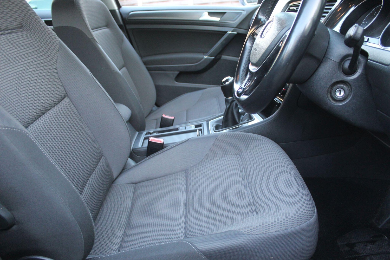 Used Volkswagen Golf 2019 for sale - 76380642: Photo 18