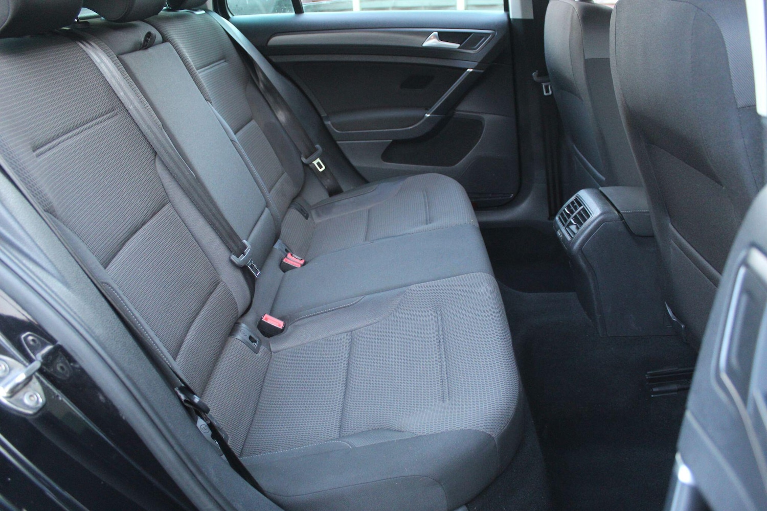 Used Volkswagen Golf 2019 for sale - 76380642: Photo 19