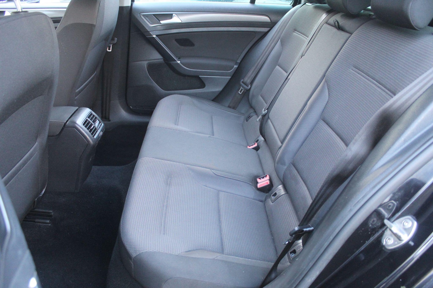 Used Volkswagen Golf 2019 for sale - 76380642: Photo 20