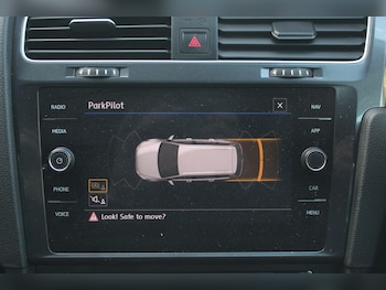 Used Volkswagen Golf 2019 for sale - 76380642: Photo