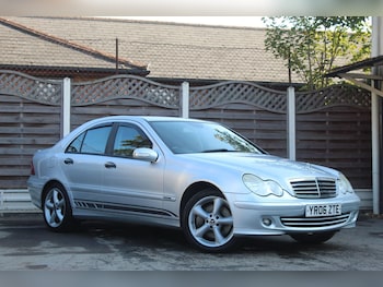 Used Mercedes-Benz C-Class 2006 for sale - 76239335: Photo
