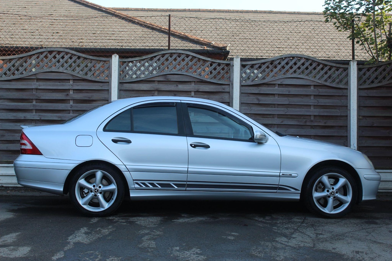 Used Mercedes-Benz C Class 2006 for sale - 76239335: Photo 6