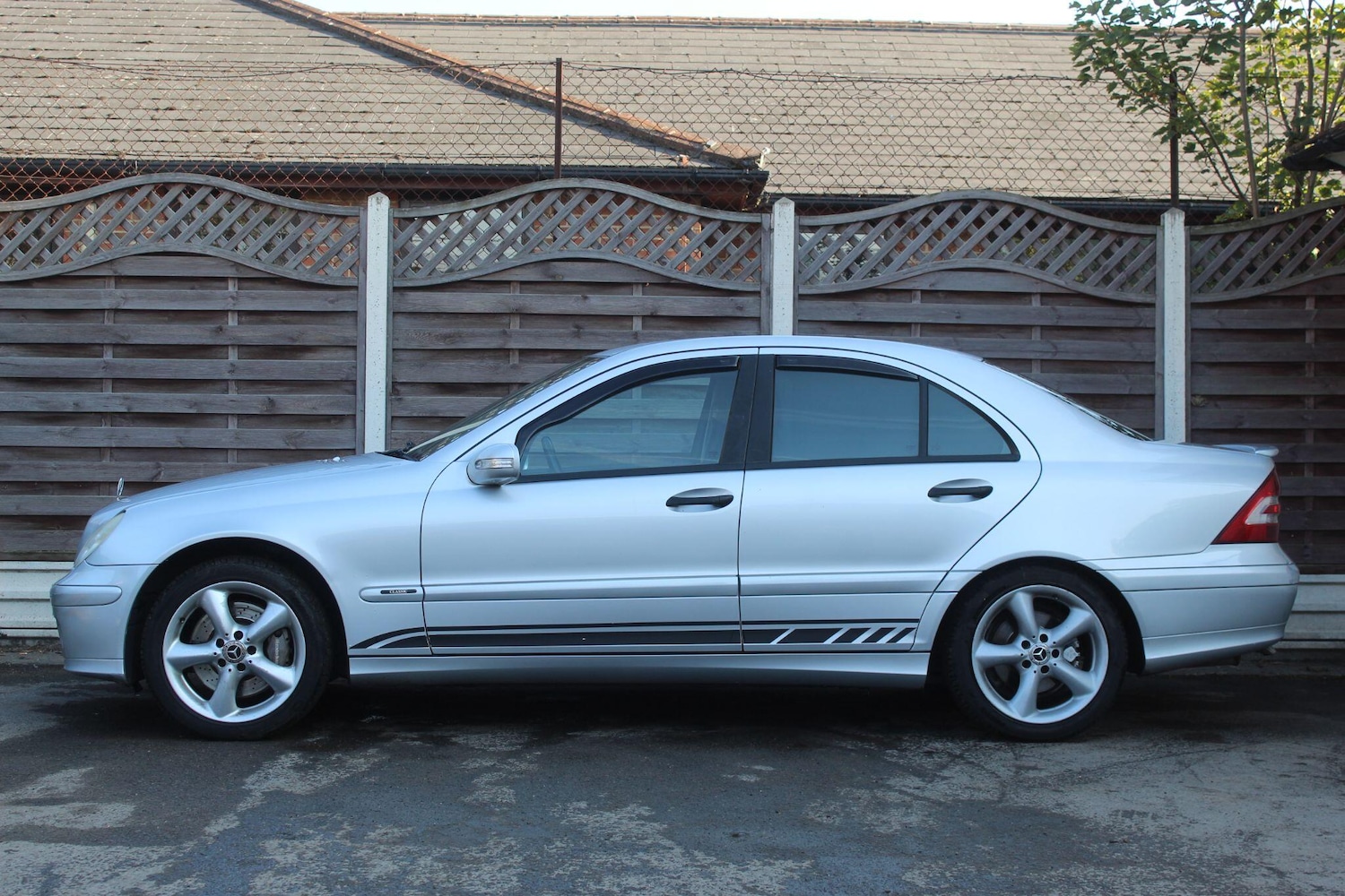 Used Mercedes-Benz C Class 2006 for sale - 76239335: Photo 7