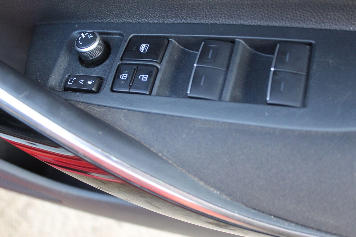 Used Toyota Corolla for sale - 78214640: Photo 27