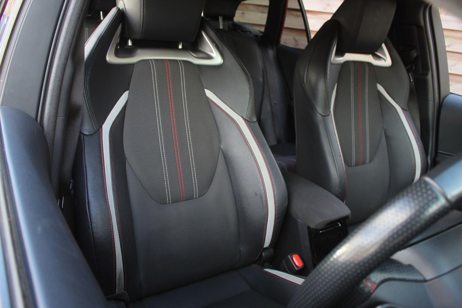 Used Toyota Corolla for sale - 78214640: Photo 5