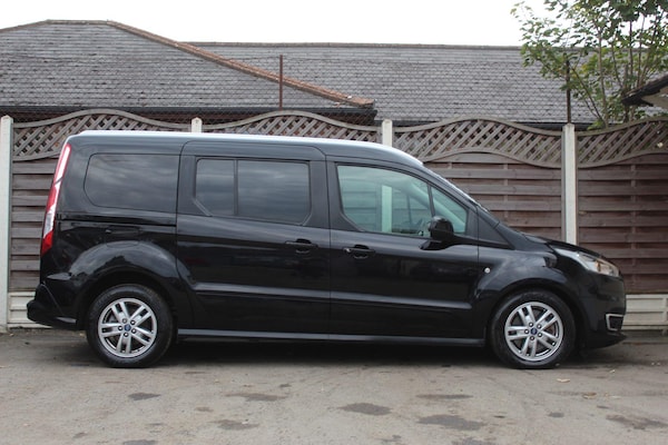 Used Ford Grand Tourneo Connect 2019 for sale - 75214279: Photo 14