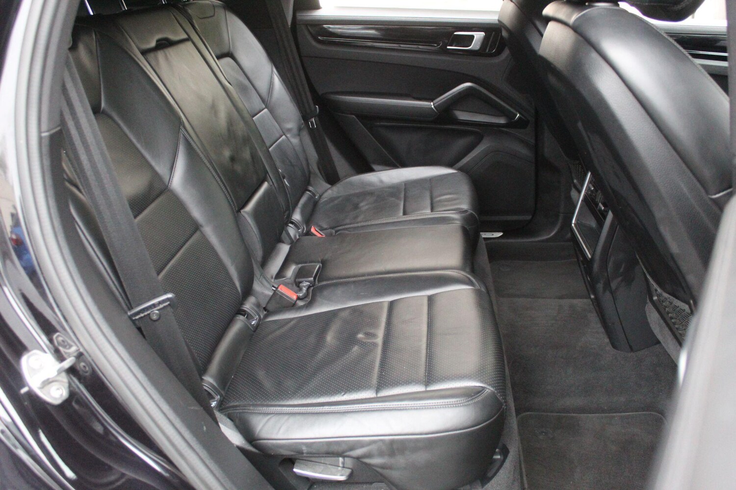 Used Porsche Cayenne for sale - 77807826: Photo 21