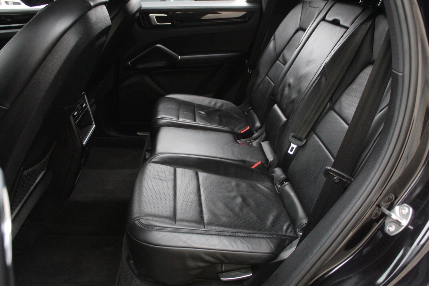 Used Porsche Cayenne for sale - 77807826: Photo 23