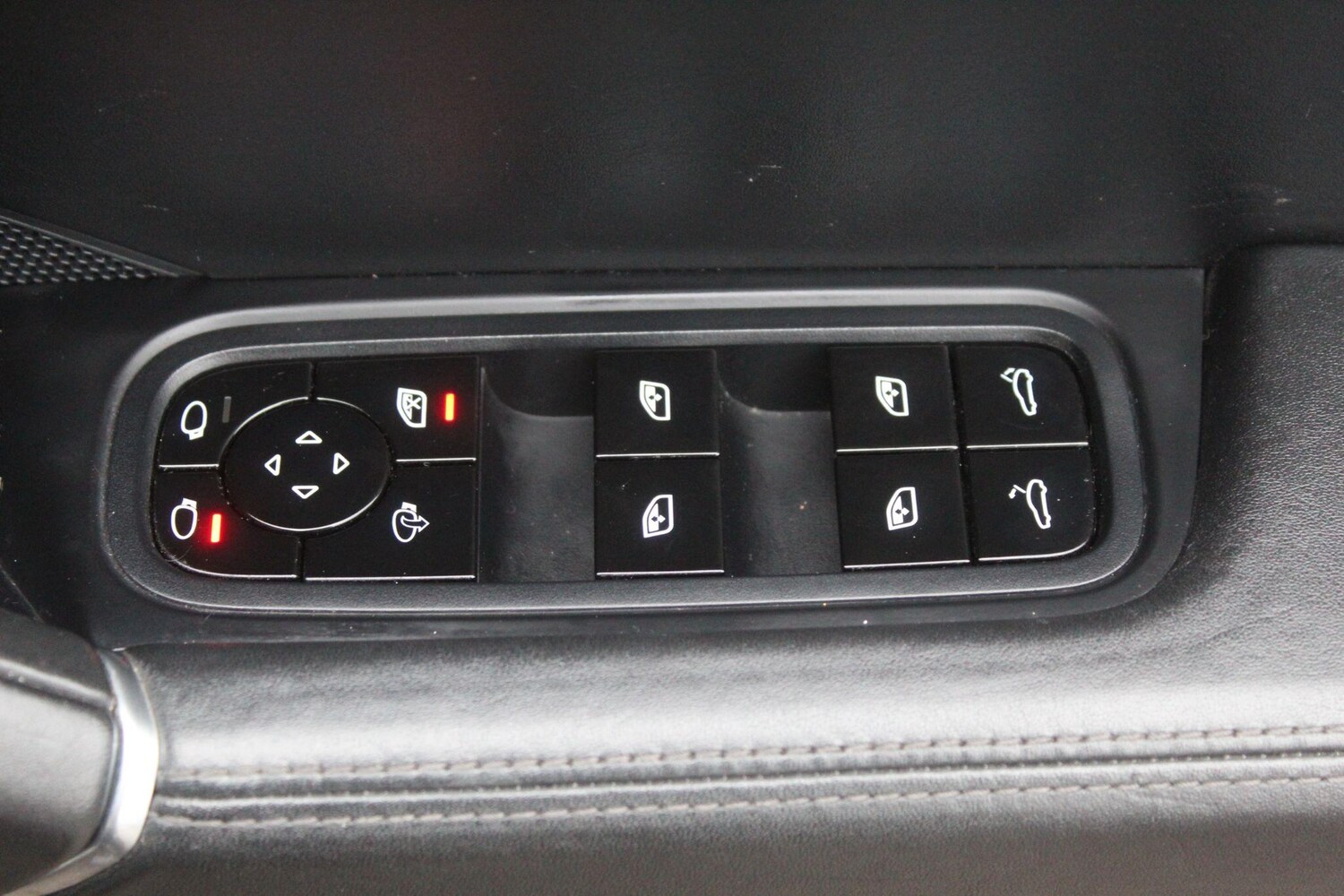 Used Porsche Cayenne for sale - 77807826: Photo 24