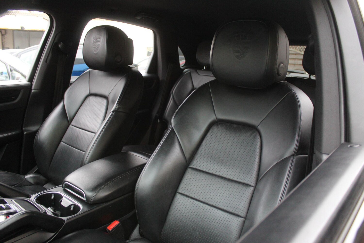 Used Porsche Cayenne for sale - 77807826: Photo 31