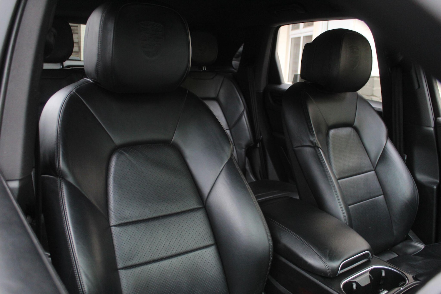 Used Porsche Cayenne for sale - 77807826: Photo 5