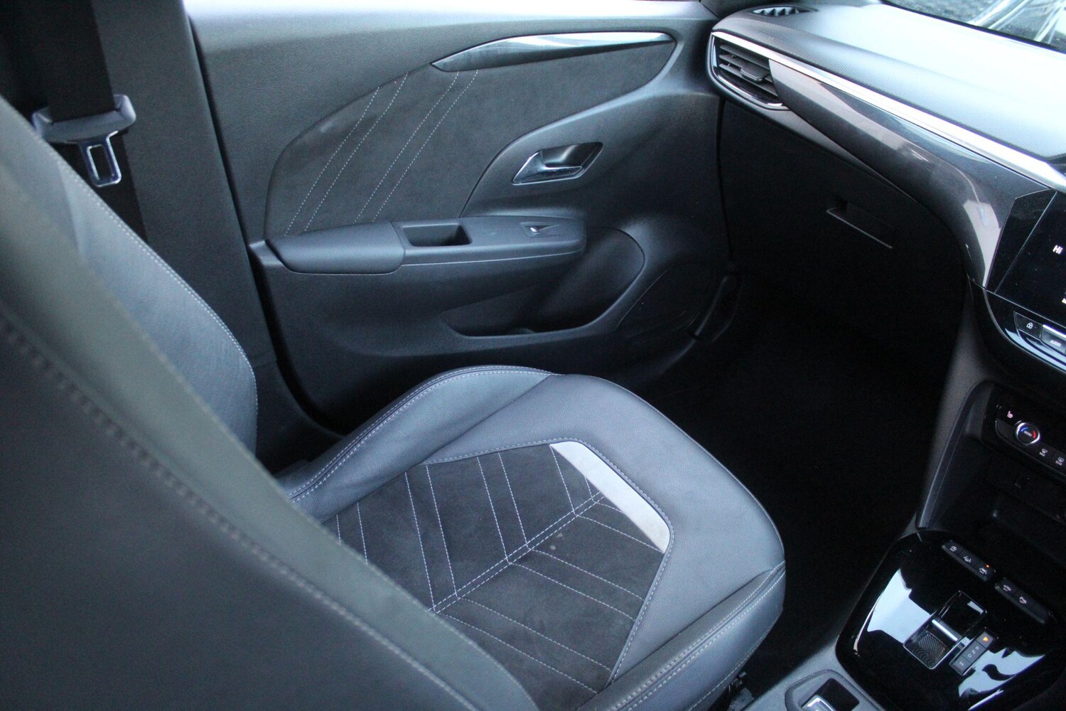 Used Vauxhall Corsa 2022 for sale - 76735249: Photo 28