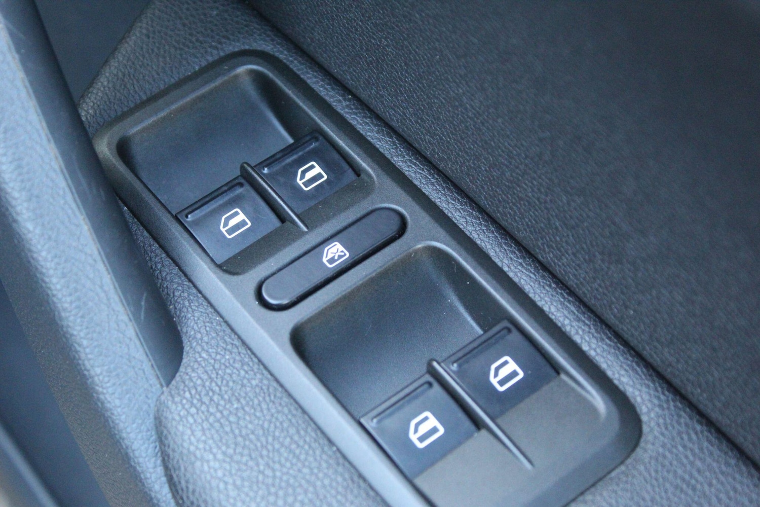 Used Skoda Yeti 2017 for sale - 76423882: Photo 18