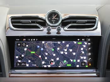 Used Bentley Bentayga 2021 for sale - 79780668: Photo