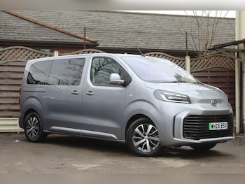 Used Toyota PROACE CITY Verso 2025 for sale - 78318519: Photo