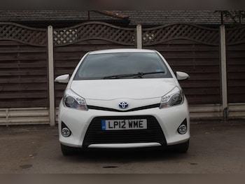 Used Toyota Yaris 2012 for sale - 79440822: Photo