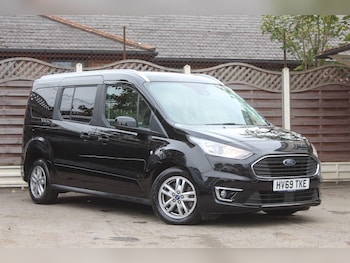 Used Ford Grand Tourneo Connect 2019 for sale - 76987889: Photo