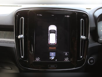 Used Volvo XC40 2022 for sale - 78623004: Photo