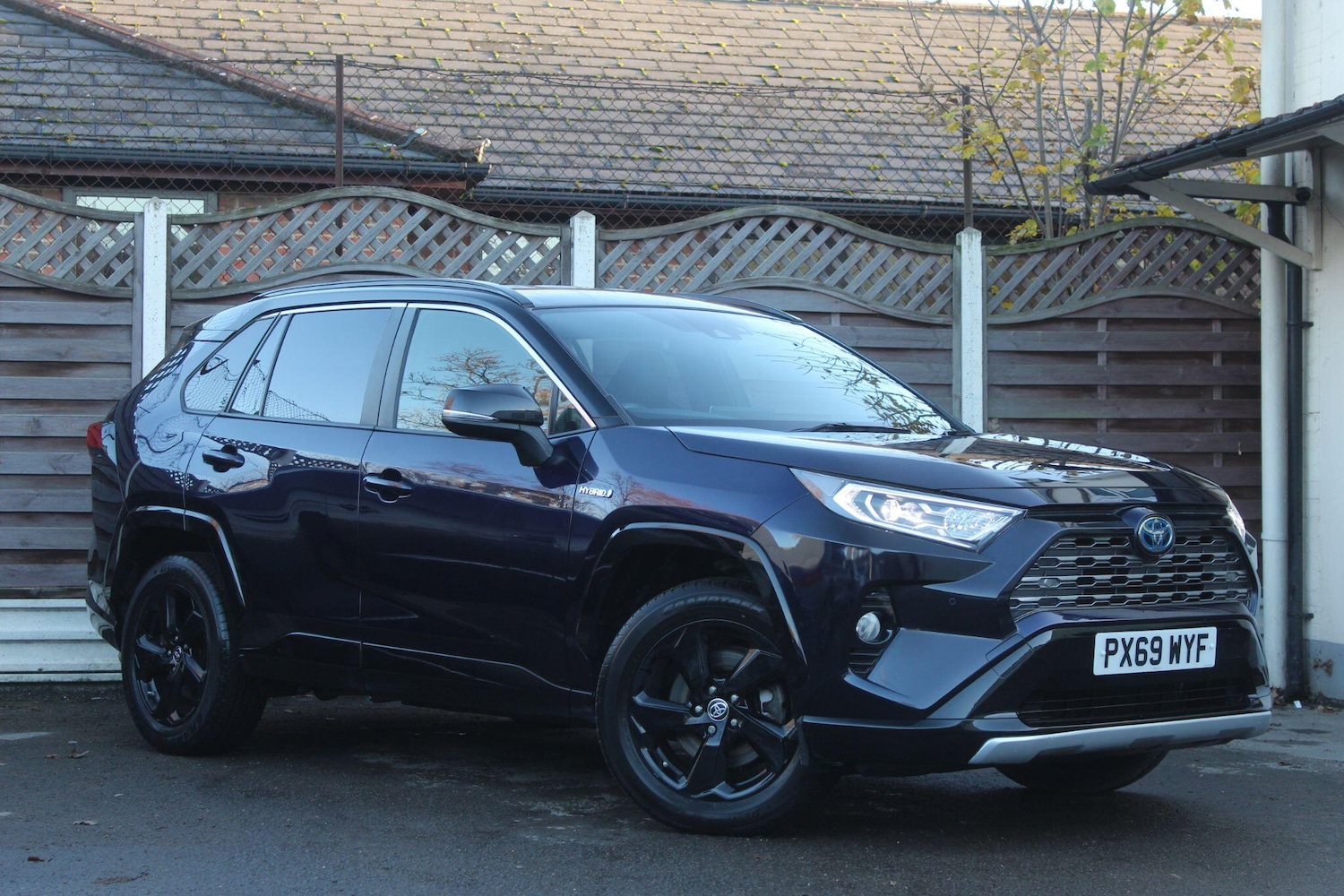 Used Toyota RAV4 2020 for sale - 76832669: Photo 1