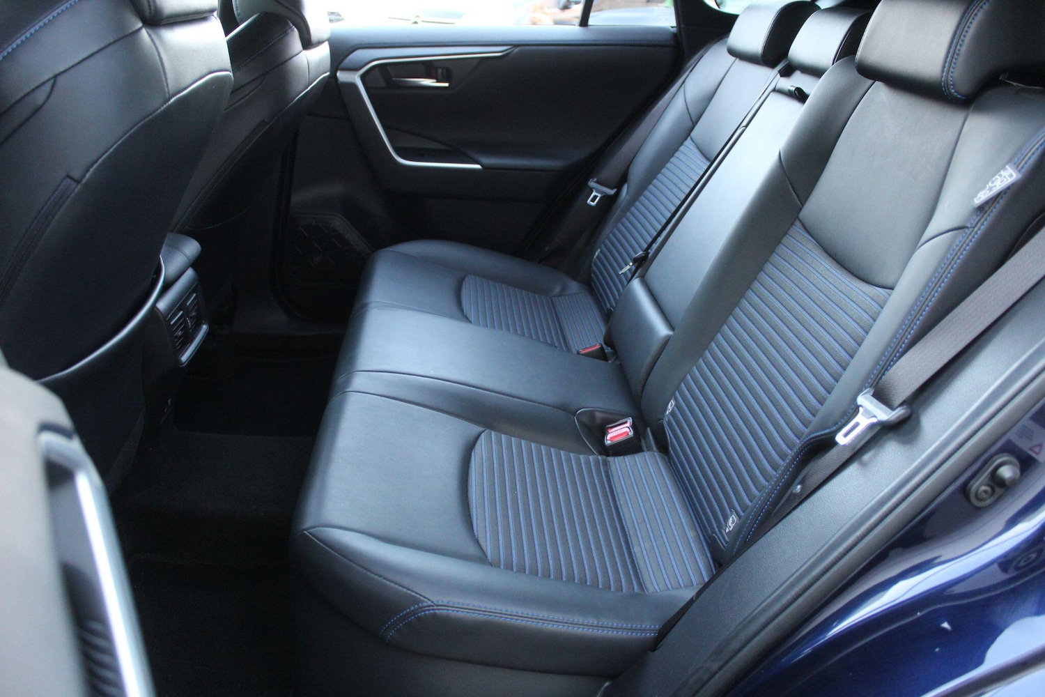 Used Toyota RAV4 2020 for sale - 76832669: Photo 22