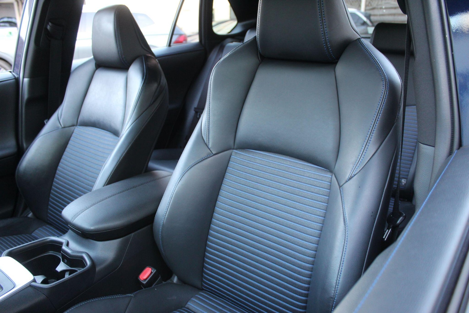 Used Toyota RAV4 2020 for sale - 76832669: Photo 26