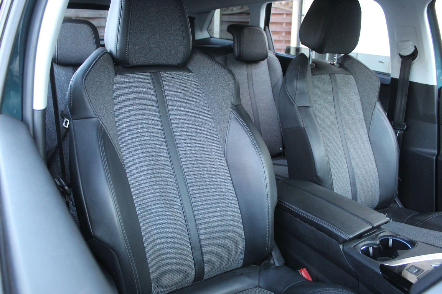 Used Peugeot 5008 2019 for sale - 77016437: Photo 27