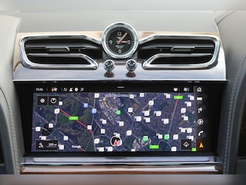 Used Bentley Bentayga 2021 for sale - 78416835: Photo