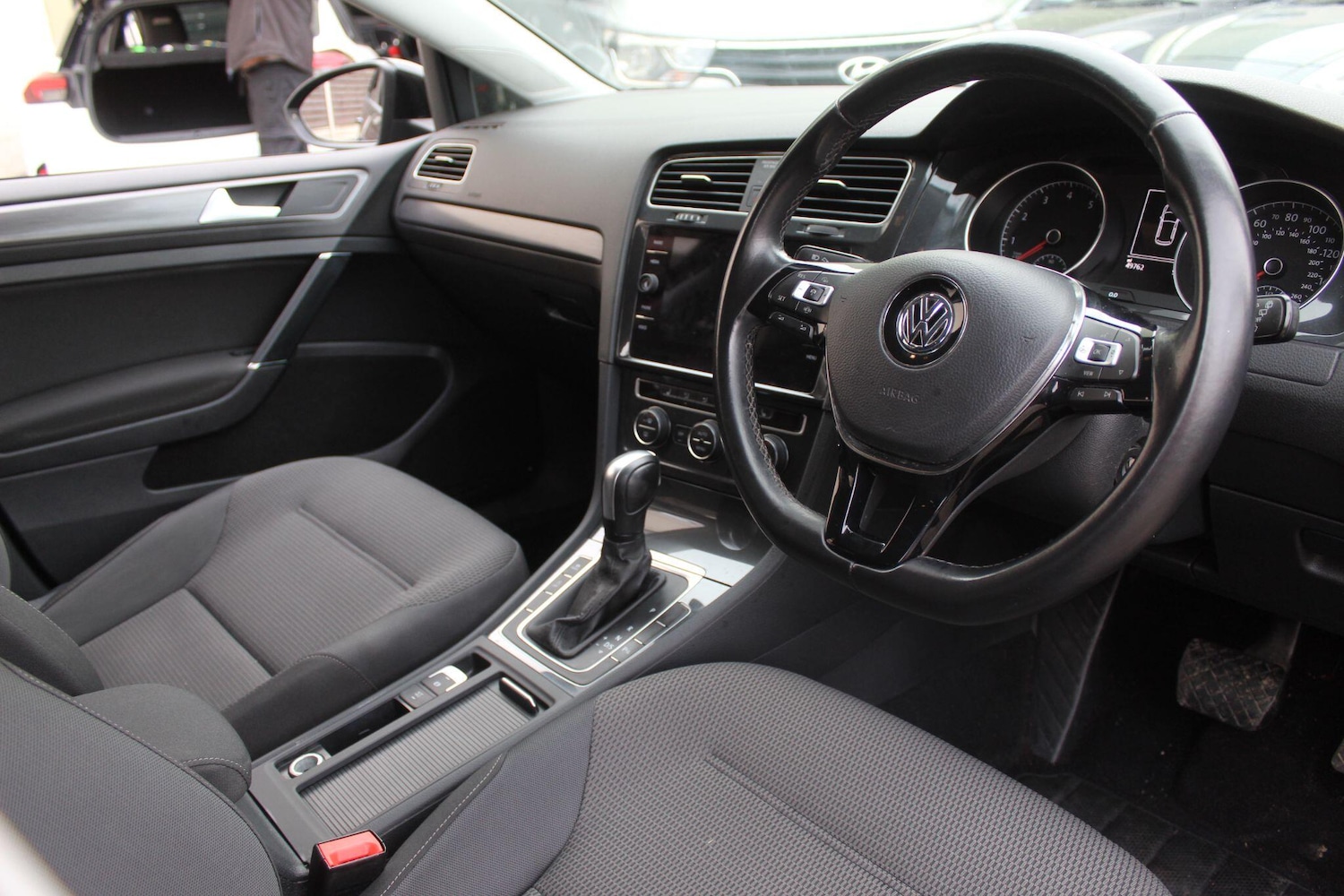 Used Volkswagen Golf 2020 for sale - 76473036: Photo 13