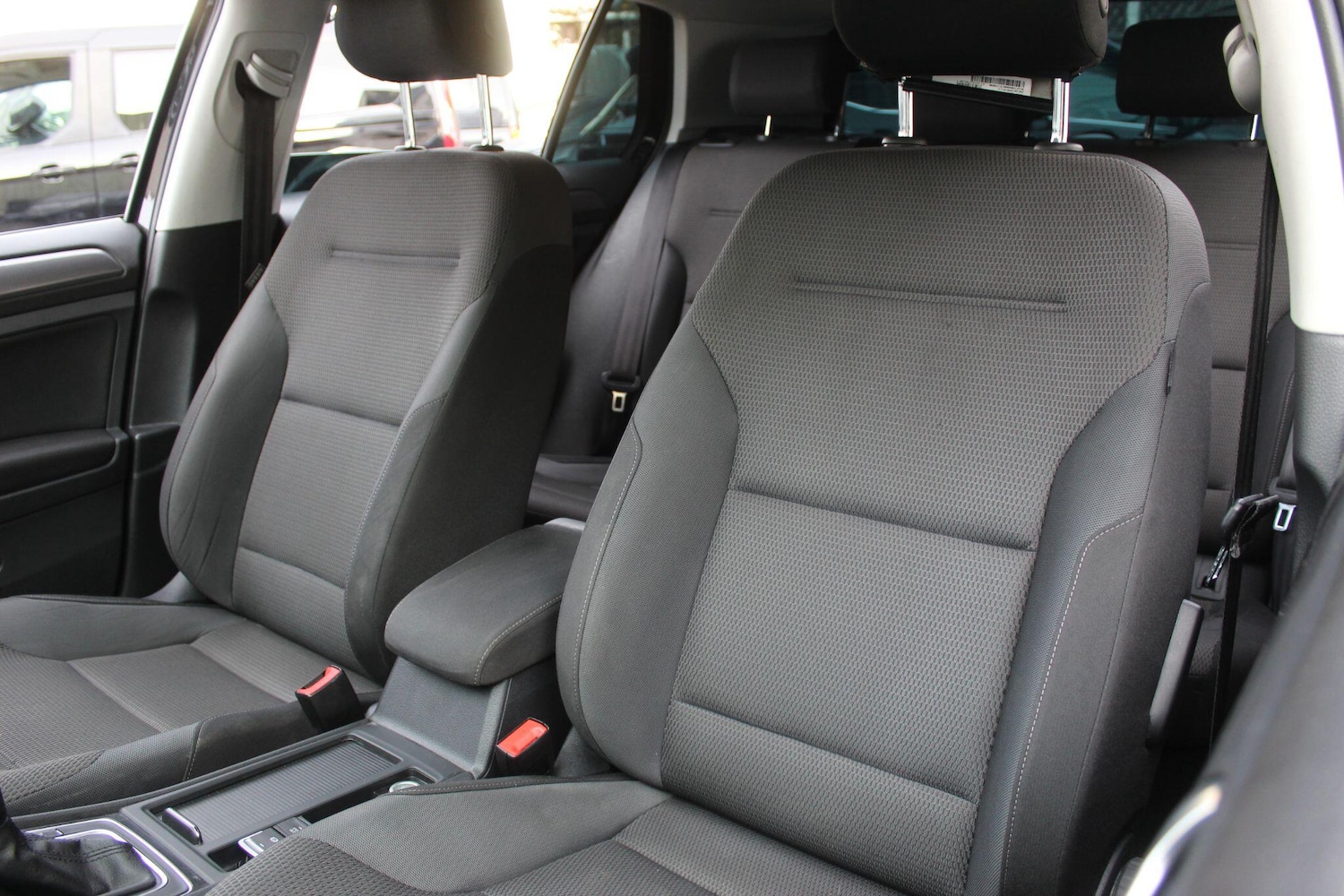 Used Volkswagen Golf 2020 for sale - 76473036: Photo 29