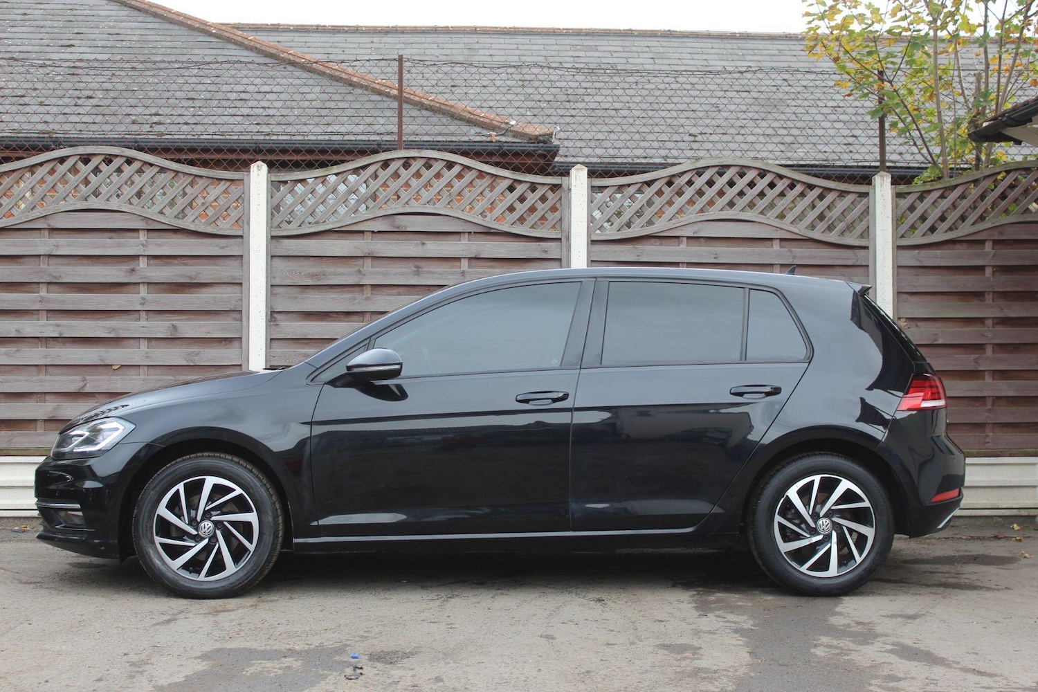 Used Volkswagen Golf 2020 for sale - 76473036: Photo 7