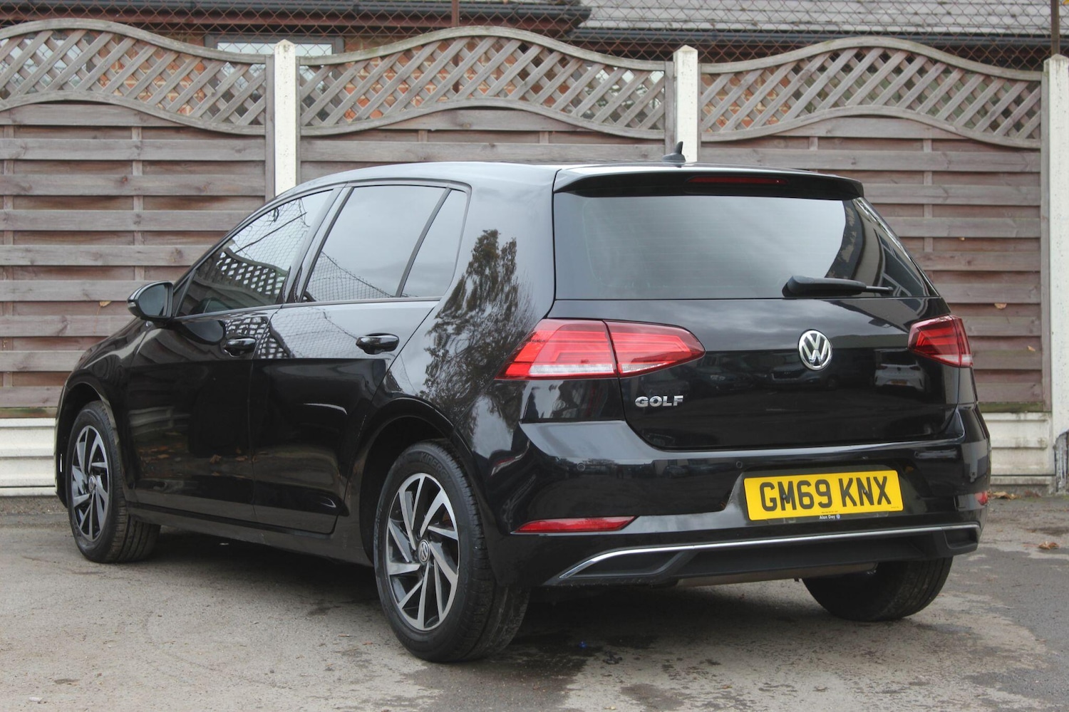 Used Volkswagen Golf 2020 for sale - 76473036: Photo 9