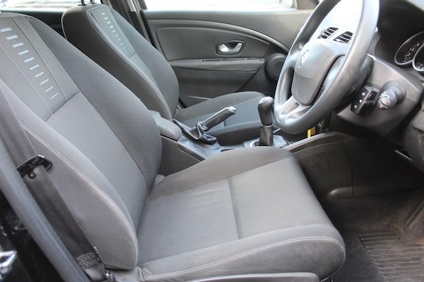 Used Renault Megane 2009 for sale - 75115180: Photo 19