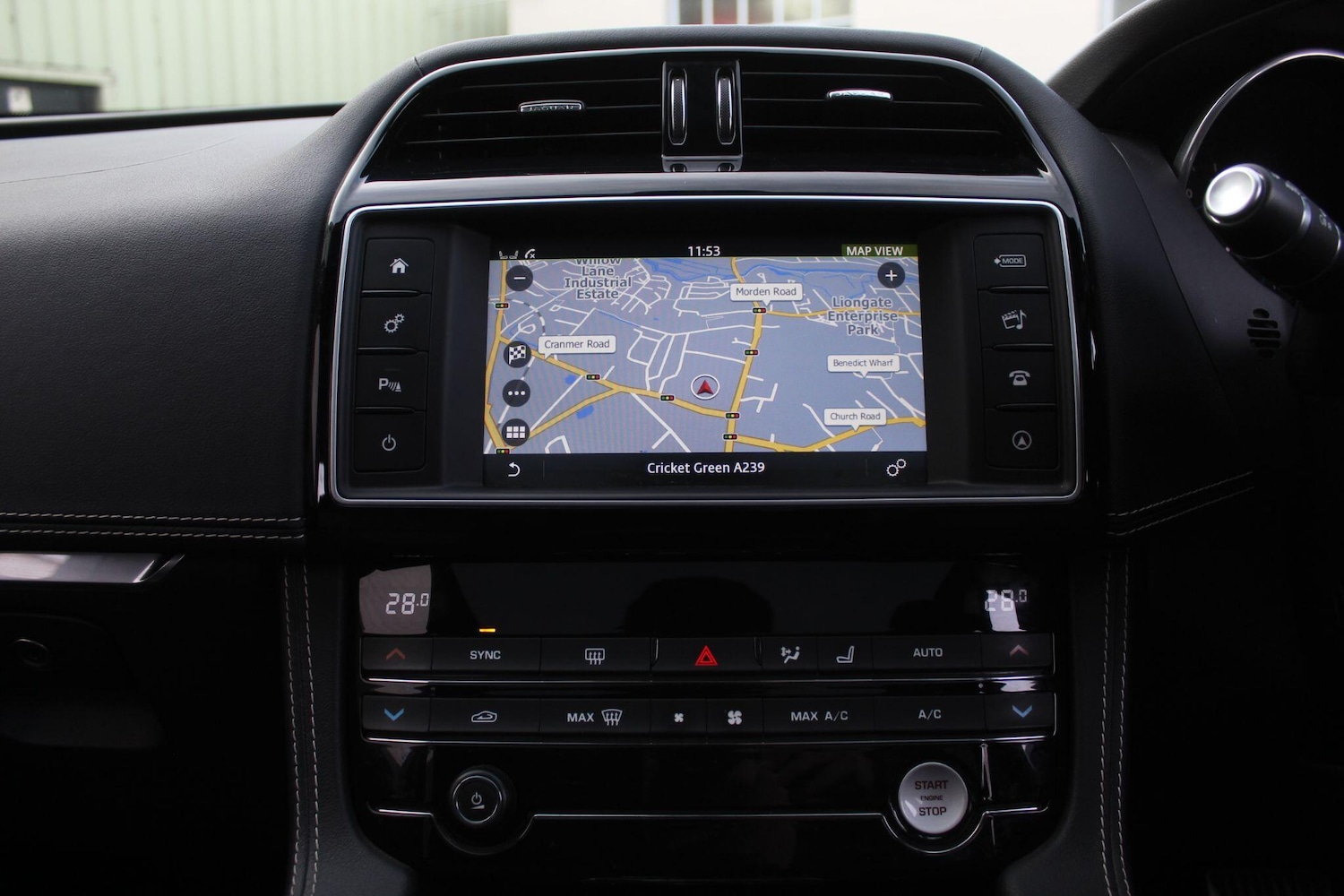 Used Jaguar F-Pace 2017 for sale - 76936426: Photo 25