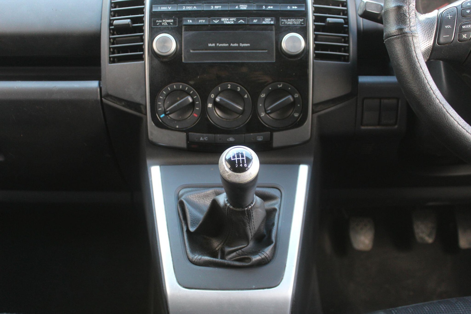 Used Mazda Mazda5 2010 for sale - 75905729: Photo 18