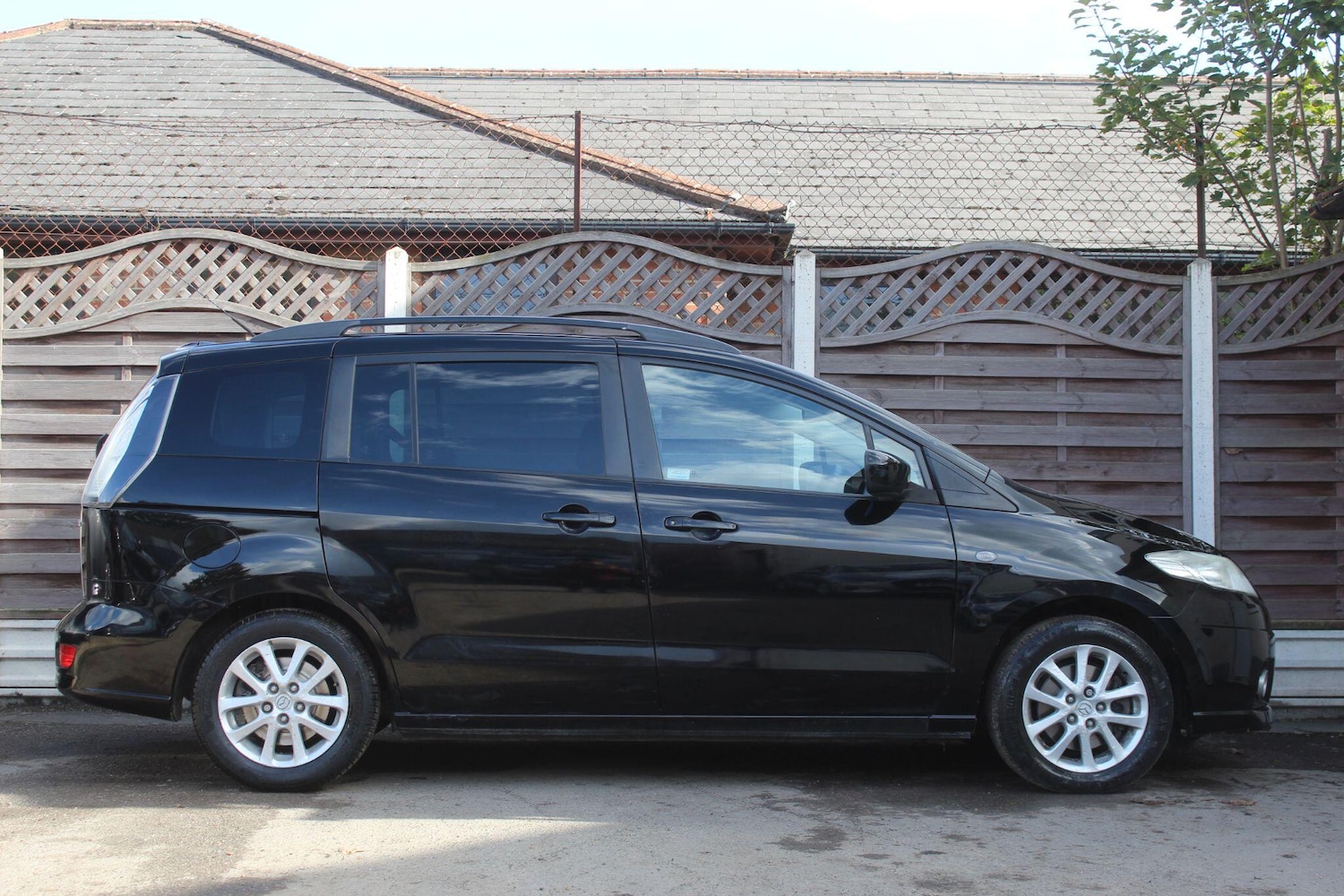 Used Mazda Mazda5 2010 for sale - 75905729: Photo 4