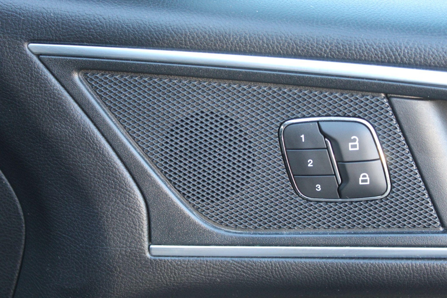 Used Ford Galaxy 2018 for sale - 77016630: Photo 14